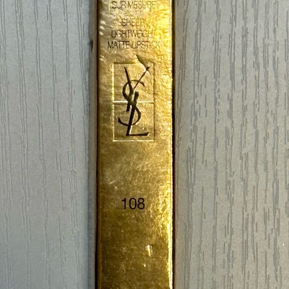 Yves Saint Laurent Slim Rouge Pur Couture Sheer Matte #108 - Picture 3 of 10